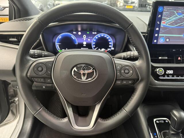 Toyota COROLLA Touring Sports Hybrid 140 Active met 4 nieuwe all season