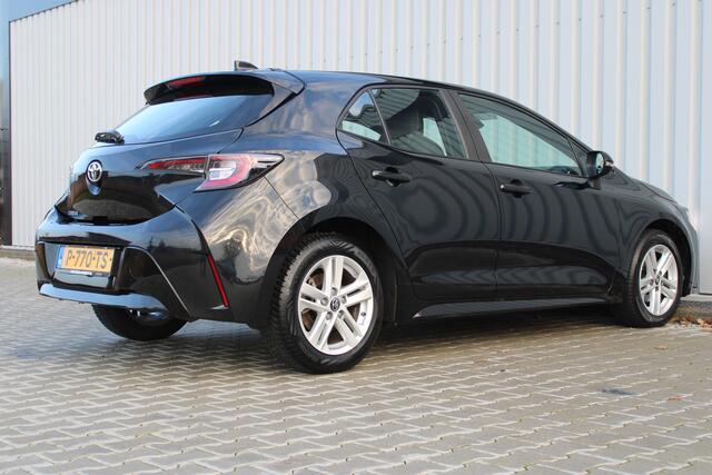 Toyota COROLLA 1.2 Turbo Active | Incl. 12 maanden garantie | Adaptieve cruise control | Parkeercamera | Lane assist | Apple carplay/Android auto | Climate control | DAB radio |
