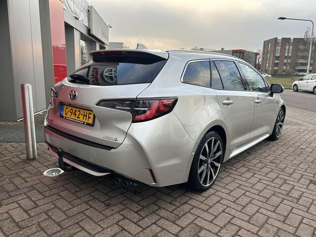 Toyota COROLLA Touring Sports 2.0 Hybrid Premium
