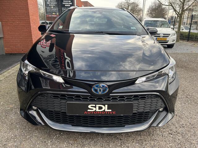 Toyota COROLLA Touring Sports 1.8 Hybrid Dynamic // FULL LED // NAVI // CAMERA // KEYLESS // ADAPTIVE CRUISE // PDC V+A