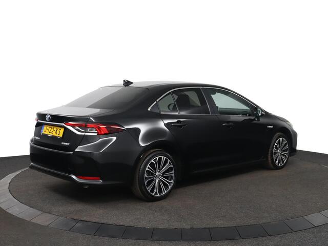 Toyota COROLLA 1.8 Hybrid Dynamic | Apple Carplay/Android Auto | Stoelverwarming | Parkeercamera | Adaptieve Cruise Control |