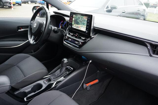 Toyota COROLLA 1.8 Hybrid Style + DODEHOEK / STUURVERWARMING / VOORRUITVERWARMING