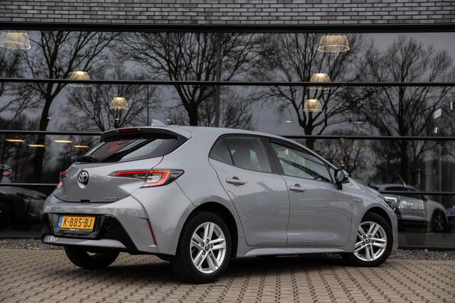 Toyota COROLLA 1.8 Hybrid Business