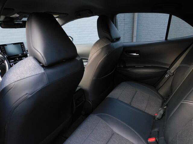 Toyota COROLLA Hybrid 140 Comfort TOPSTAAT! CARPLAY/ANDROID! STOELVERW! NAVI! CRUISE! CLIMA!