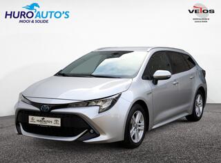 toyota-corolla-touring-sports-1.8-h