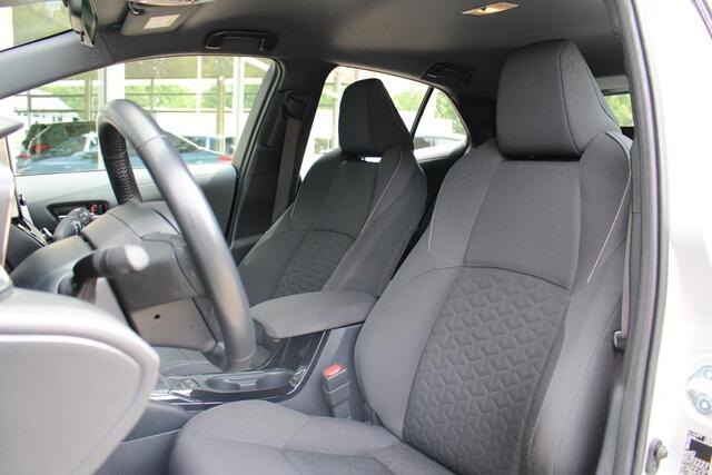 Toyota COROLLA 1.8 Hybrid Business | Automaat | Navigatiesysteem | Achteruitrijcamera | Climate Control |