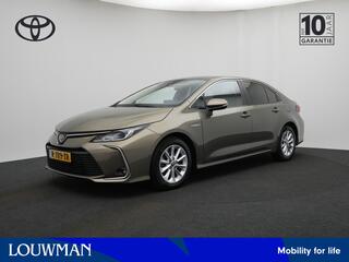 toyota-corolla-1.8-hybrid-active--