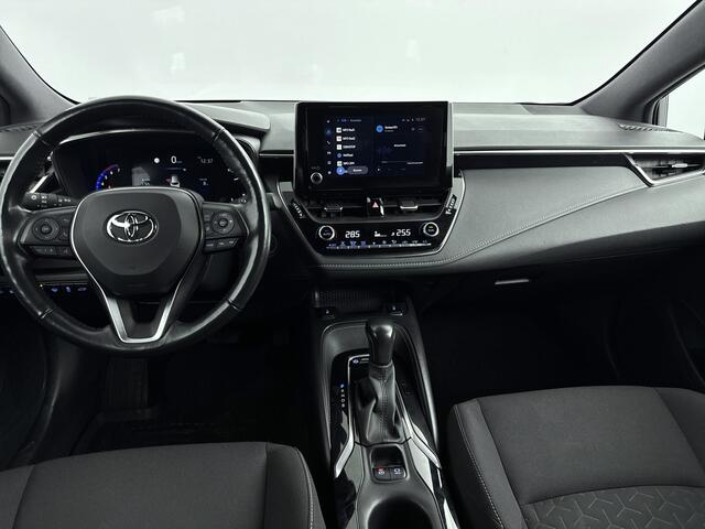 Toyota COROLLA Touring Sports 1.8 Hybrid Active Plus | Stoel / Stuurwielverwarming | Elek. Kofferklep | Parkeercamera | Apple Carplay / Android Auto |
