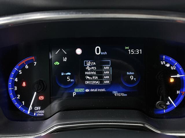 Toyota COROLLA Touring Sports 1.8 Hybrid Dynamic Limited | Bi-Tone! | Stoel-/Stuur-/Voorruitverwarming | Achterklep Elektrisch | Navi | Lichtmetalen Velgen |