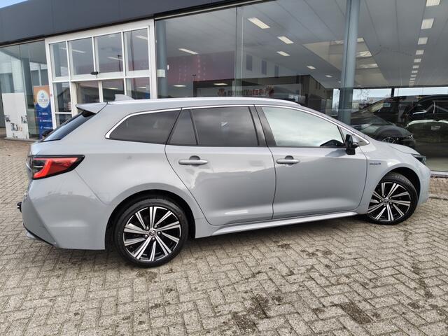 Toyota COROLLA Touring Sports 1.8 Hybrid Business Plus | Trekhaak | Keyless Entry&Start | Andr