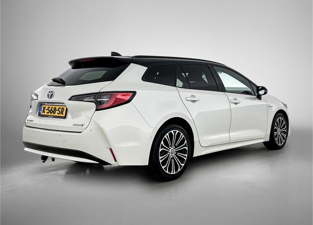 Toyota COROLLA Touring Sports 1.8 Hybrid Executive | Stoel verwarming | lindspot | LED | NL dealeronderhouden | Premium uitgevoerd |