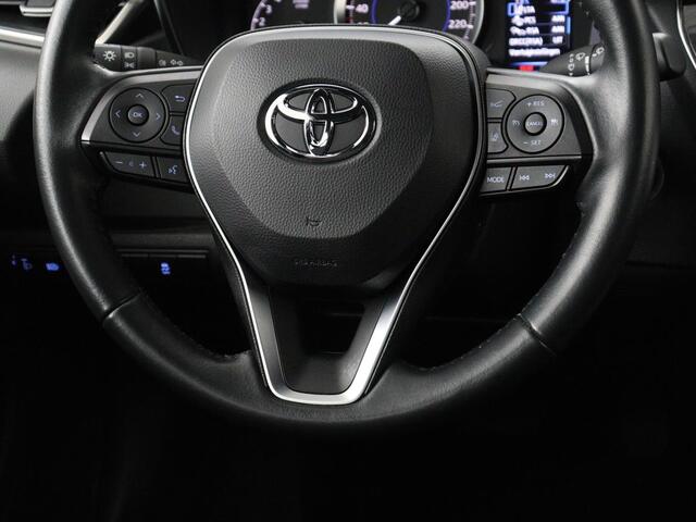 Toyota COROLLA 1.8 Hybrid Active | Carplay | Navigatie | Adaptive cruise | Climate control | DAB | Keyless Start | Full LED | Bluetooth