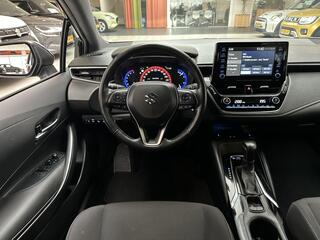 toyota-corolla-1.8-hybrid-style-[-1