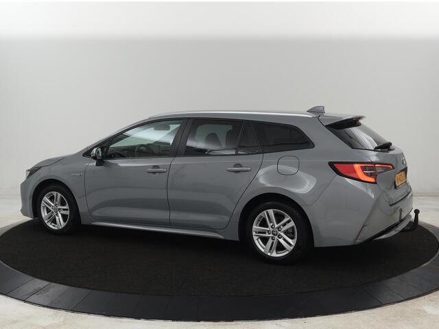 Toyota COROLLA 1.8 Hybrid Business | Trekhaak | Camera | Adaptive cruise | Carplay | Full LED | Climate control | Bluetooth | DAB | Getint glas