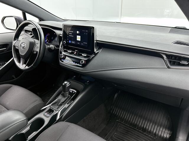 Toyota COROLLA Touring Sports 1.8 Hybrid Active Plus Dodehoek | Parkeersensoren | HUD | Stoelverwarming