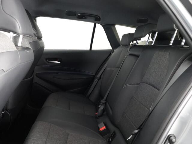 Toyota COROLLA Touring Sports 1.8 HYBRIDE BUSINESS PLUS 1e EIG GARANTIE 2033 BI-TONE. TREKHAAK.HALF LEDER. PARKEERSENSOREN . NAVIGATIE .APPLE/ANDROID