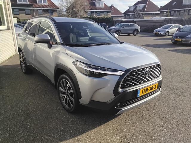 Toyota COROLLA Cross Hybrid 140 Style BSM,el achterklep,pdc.