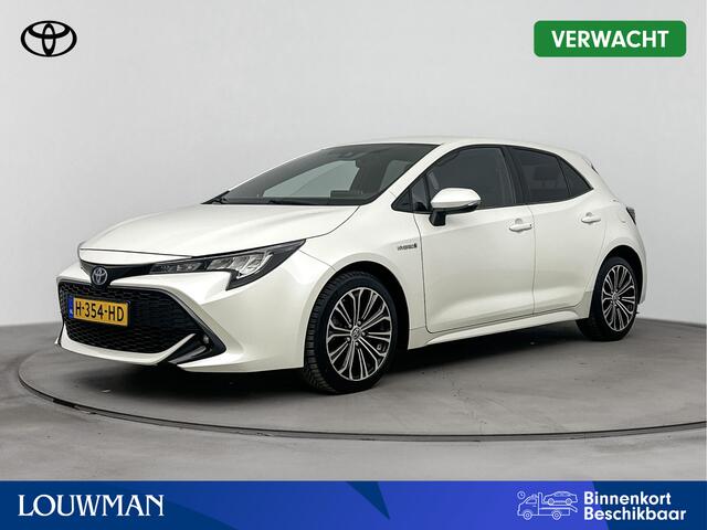 Toyota COROLLA 1.8 Hybrid Style | Stoelverwarming | Parkeercamera | Apple Carplay / Android Auto | Parkeersensoren Achter |