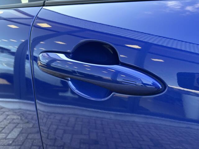 Toyota COROLLA Cross Hybrid 140 Style