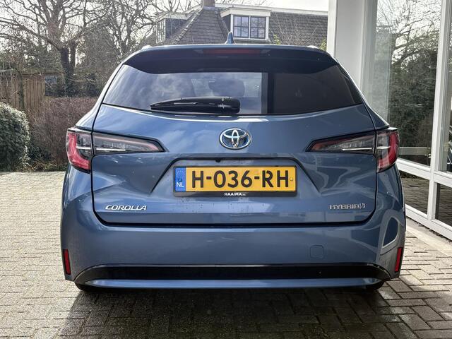 Toyota COROLLA Touring Sports 1.8 Hybrid Dynamic | Dealeronderhouden | Achteruitrijcamera | Keyless | Stoelverwarming