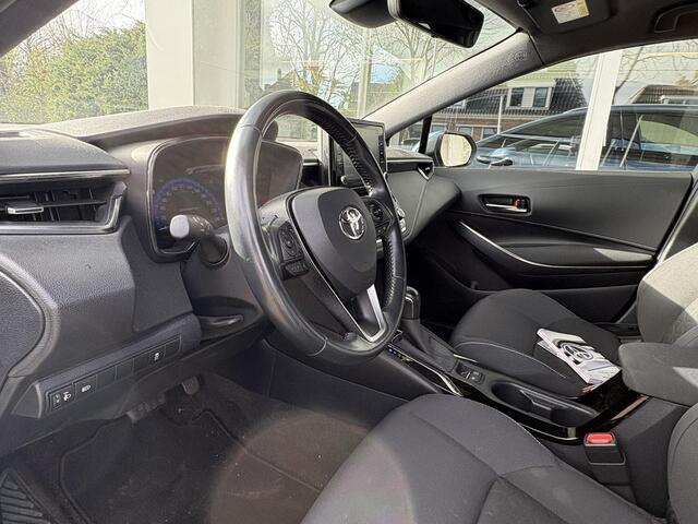 Toyota COROLLA Touring Sports 1.8 Hybrid Dynamic | Dealeronderhouden | Achteruitrijcamera | Keyless | Stoelverwarming