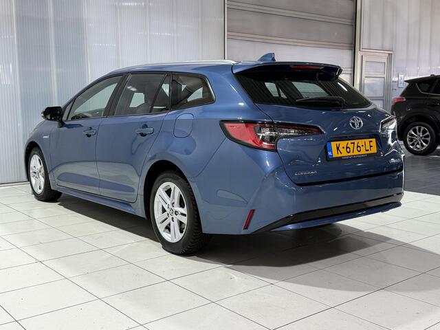 Toyota COROLLA Touring Sports 1.8 Hybrid Business | All season banden | Dealer onderhouden |