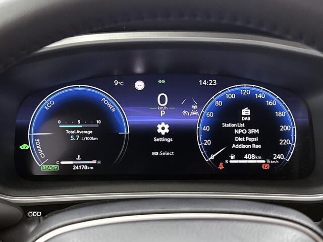 Toyota COROLLA Cross Hybrid 140 Style | Blind Spot | Elektr. achterklep | Parkeersensoren voor en achter