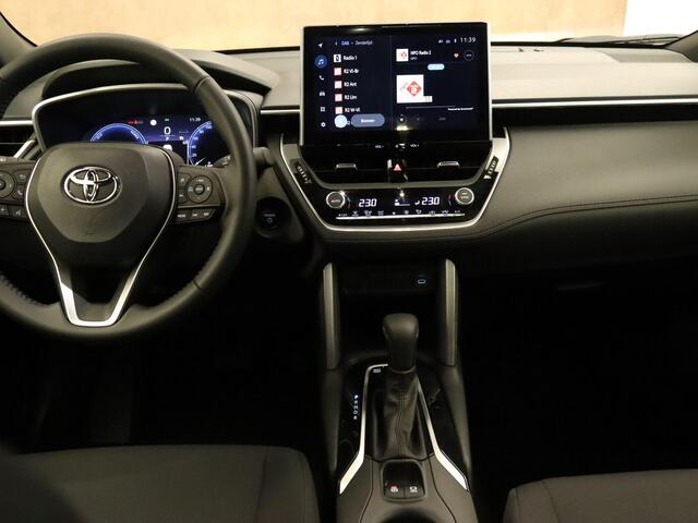 Toyota COROLLA Cross Hybrid 140 Active - ORIGINEEL NEDERLANDSE AUTO - ADAPTIVE CRUISE CONTROL - ACHTERUITRIJ CAMERA - NAVIGATIE - APPLE CARPLAY/ANDROID AUTO - LANE ASSIT - DAB RADIO