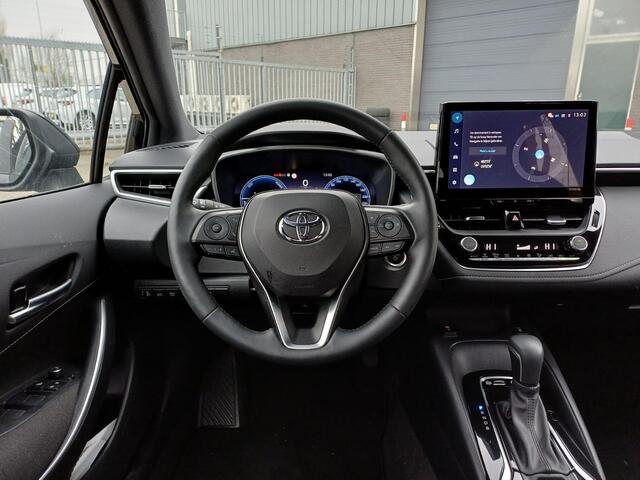 Toyota COROLLA Hybrid 140 Black Edition | Stuur-& Stoelverwarming | Apple carplay & AndroidAUTO | Adaptieve cruise control
