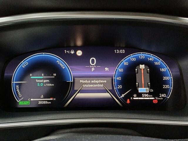 Toyota COROLLA Hybrid 140 Black Edition | Stuur-& Stoelverwarming | Apple carplay & AndroidAUTO | Adaptieve cruise control