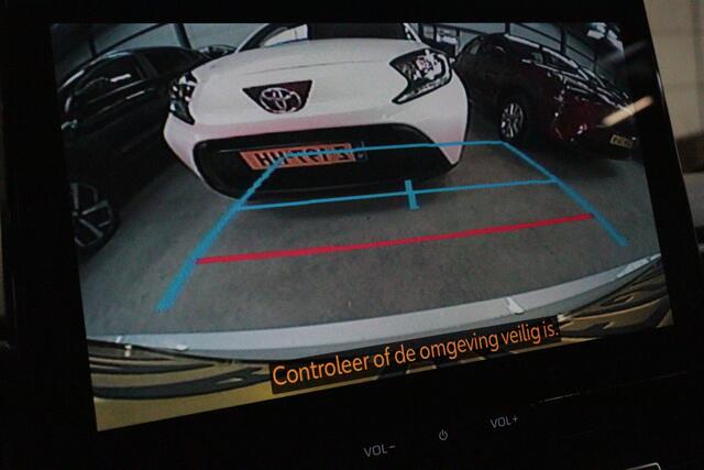 Toyota COROLLA Touring Sports Hybrid 140 Business | APPCONNECT | CAMERA | VRUIT/STUUR/STOELVERW | ADAP CRUISE | LANE-ASSIST |