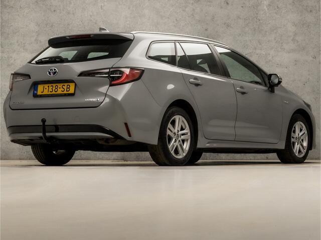 Toyota COROLLA Touring Sports 1.8 Hybrid Sport Automaat (APPLE CARPLAY, CAMERA, TREKHAAK, SPORTSTOELEN, KEYLESS, ADAPTIVE CRUISE, NIEUWSTAAT)