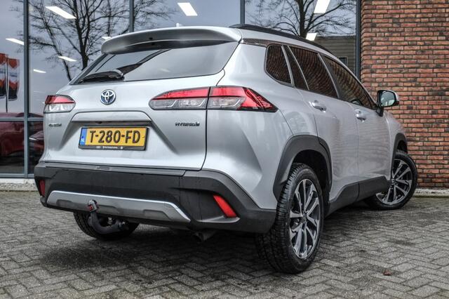 Toyota COROLLA Cross 2.0 High Power Hybrid First Edition, Trekhaak, ACC, Carplay