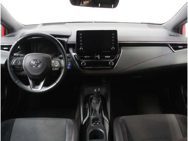 Toyota COROLLA Touring Sports 1.8 Hybrid Executive CARPLAY | CAMERA | LMV17 | ADAPCRUISE | ELECAKLEP | LED | AFNTRHAAK | PDCV+A | STOELVERW | NAVI