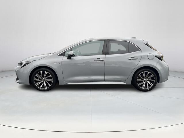 Toyota COROLLA 1.8 Hybrid Dynamic | Stoelverwarming | Carplay | Keyless entry | 17 inch LM-velgen | LED koplampen |