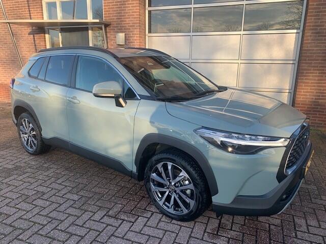 Toyota COROLLA Cross Hybrid 140 Style trekhaak / 4 seizoen