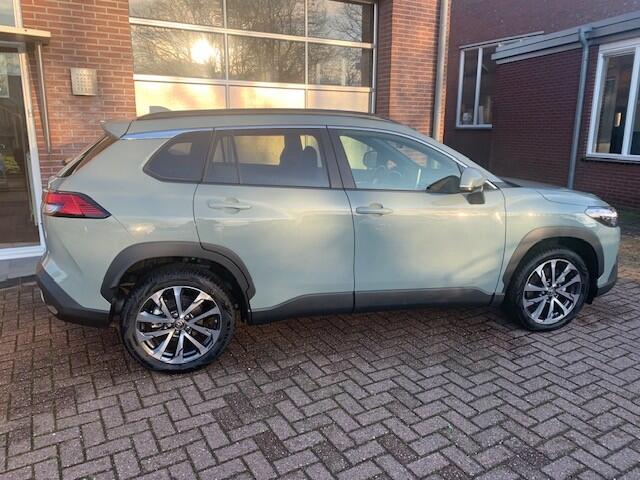 Toyota COROLLA Cross Hybrid 140 Style trekhaak / 4 seizoen