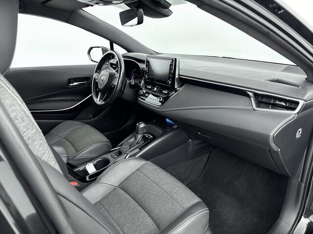 Toyota COROLLA Touring Sports 2.0 184 PK Hybrid Dynamic Plus | Apple Carplay/Android Auto | Achterklep Elektrisch | Leder/Stof Bekleding+Stoelverwarming |