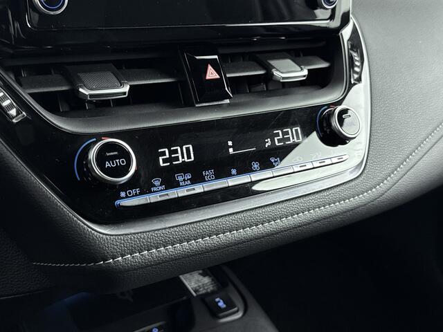 Toyota COROLLA Touring Sports 2.0 184 PK Hybrid Dynamic Plus | Apple Carplay/Android Auto | Achterklep Elektrisch | Leder/Stof Bekleding+Stoelverwarming |