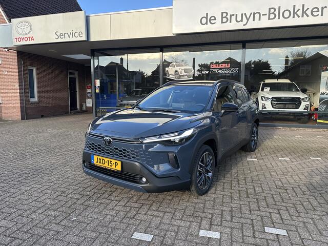 Toyota COROLLA Cross Hybrid 140 Dynamic Panoramadak