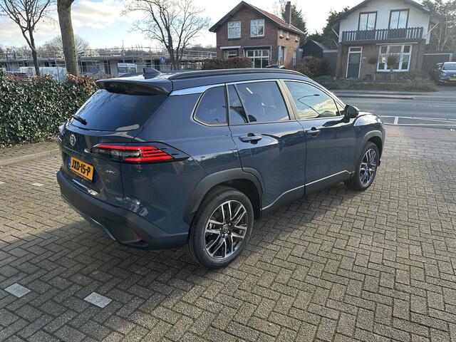 Toyota COROLLA Cross Hybrid 140 Dynamic Panoramadak