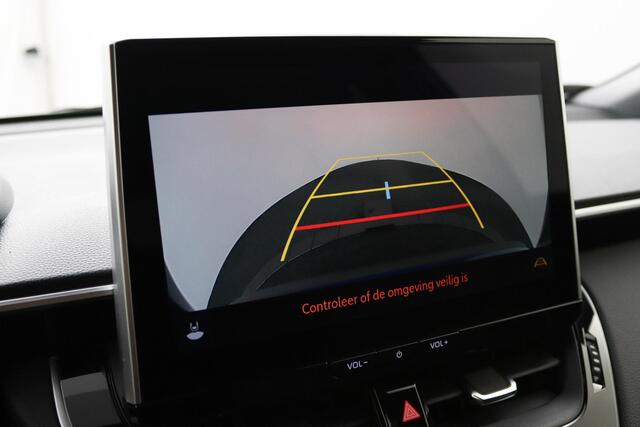 Toyota COROLLA Cross Hybrid 140 Style | Electrische achterklep | Dode hoek sensor | Parkeersensoren |
