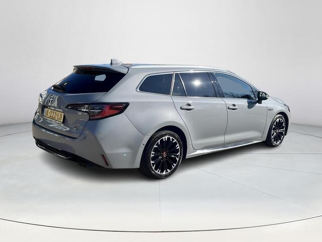 Toyota COROLLA Touring Sports 2.0 Hybrid GR-Sport | Carplay | Stoelverwarming | Sportstoelen | Inparkeerhulp |