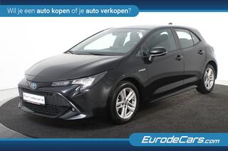 toyota-corolla-1.8-hybrid-dynamic-*