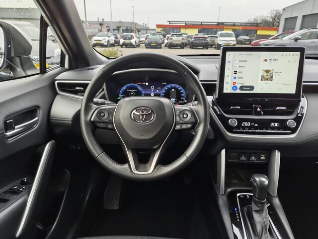 Toyota COROLLA Cross 2.0 Hybrid First Edition | Trekhaak | Navi | Half Leder | Androi