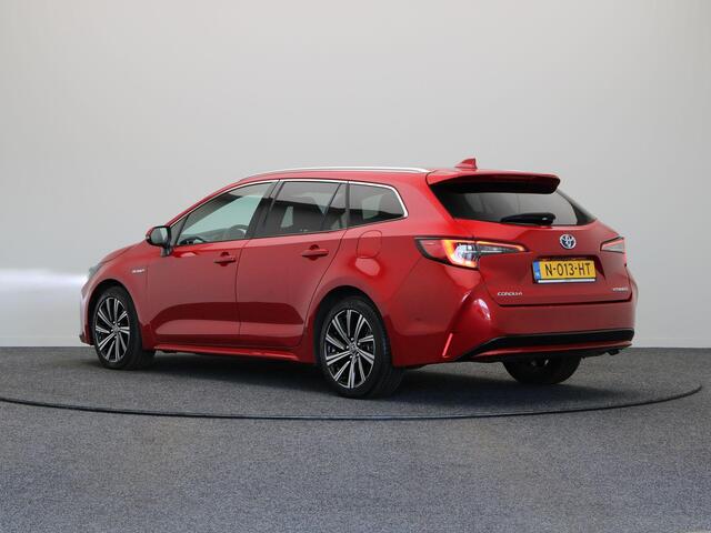 Toyota COROLLA Touring Sports 1.8 Hybrid Business Plus | Achteruitrijcamera | Stoelverwarming | Led Koplampen |
