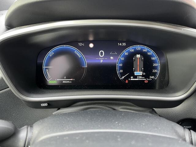 Toyota COROLLA Cross Hybrid 140 Style