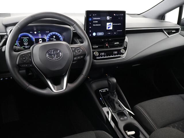 Toyota COROLLA Touring Sports Hybrid 140 Business Luxury | Stuur-& Stoelverwarming | Adaptieve Cruise control | Apple CarPlay & AndroidAUTO |