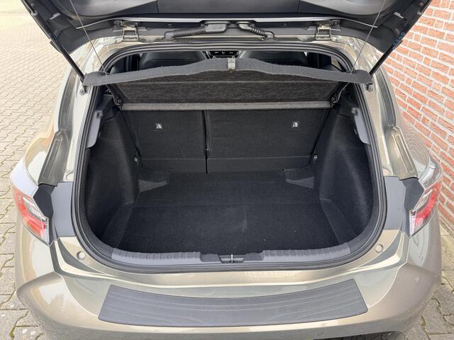 Toyota COROLLA 1.8 Hybrid Executive *Panorama-dak*