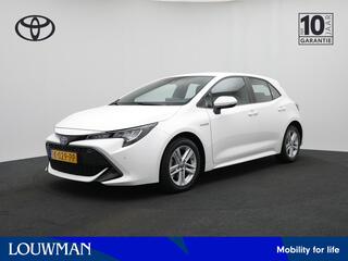 toyota-corolla-1.8-hybrid-active
